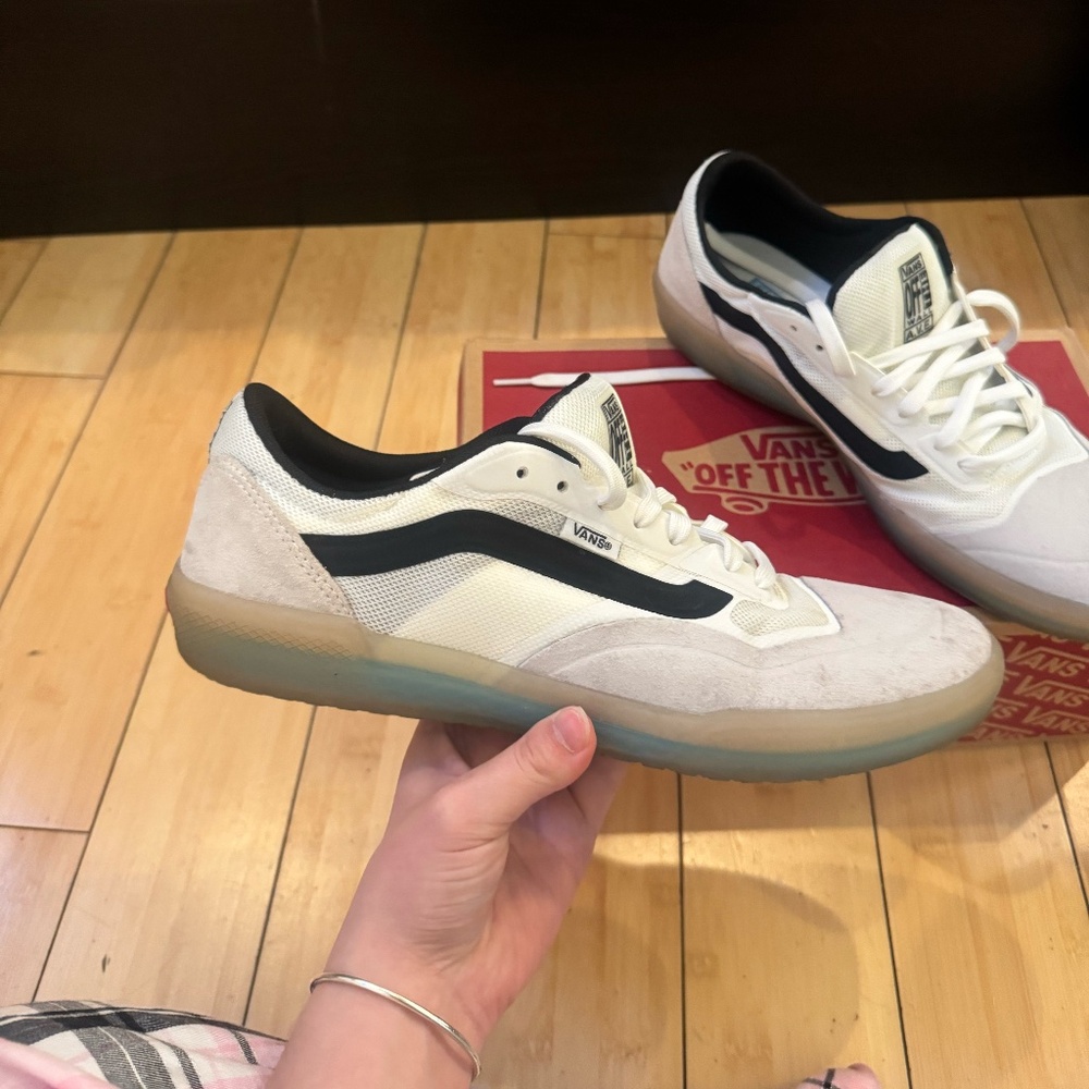 Mens Vans, Size 10